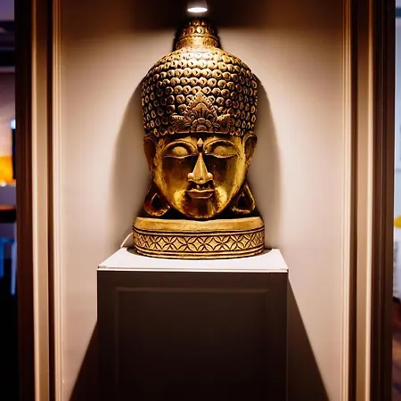 Bed & Breakfast The Lovers *